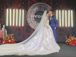 -欣薇婚纱(新源乐汇城店)