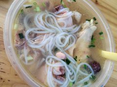 -燕子煨汤(山海关路店)