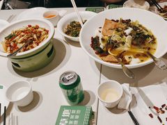 -绿草地·湘菜(7mall店)