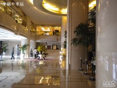 -裕龙国际酒店(阜成路一店)