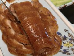 -海派美食·家宴海鲜青岛菜·石锅鲽鱼头(东方城店)