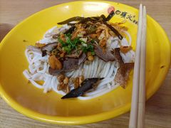 -日头火米粉(稚山路店)