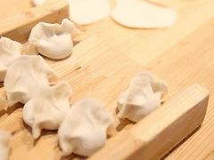 -周家大连水饺(美专校街店)