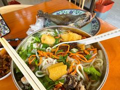 -正宗李家土鸡米线店