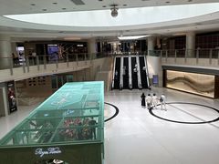 -香港ELEMENTS圆方