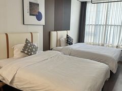 -希玥·云端套房酒店(东大路地铁站店)