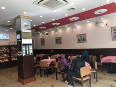 大堂-红宝石·鲜奶小方·海派西点房(南丹店)
