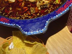 -何师傅美蛙鱼头(汉街店)