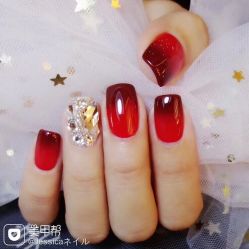 -盘子画美甲美睫美肤