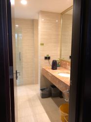 -卓玥国际月子会所(罗山路店)