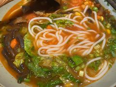 -百春原湖南牛肉粉(百联世纪店)