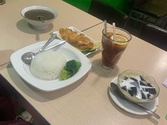 -佰搭果·广式茶餐厅(西华路店)