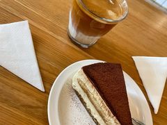 -Cafe Villa