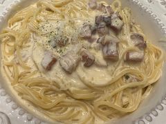 -玛格萝妮比萨屋(四平店)