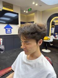 -贝勒爷专业男发