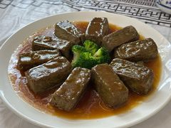 -何乡别院·中式农庄(姑婆山大道店)