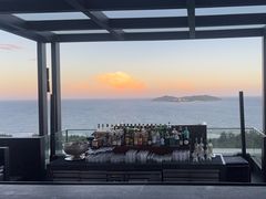 -瑰丽酒店·海吧·天际下午茶·现场DJ·天台酒吧
