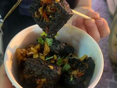 -黑色经典臭豆腐·湖南特产(坡子街店)