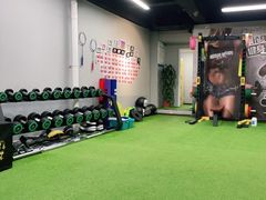 -征成健身连锁私教工作室(九公里店)