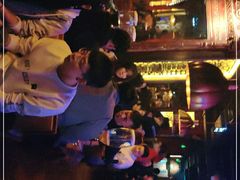 -Helens海伦司小酒馆(红旗南路店)