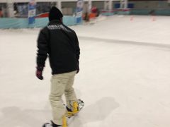 -乔波室内滑雪场