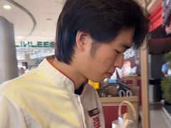 -芝小官毛肚火锅海鲜自助(苏州吴江区万宝店)