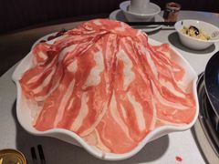 -茅草房·河畔园林火锅