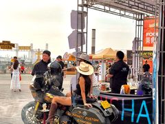 -东港音乐喷泉广场