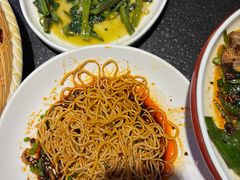 -万重锦·人文川菜馆(骡马市店)