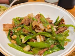 -老板很二(吉大店)