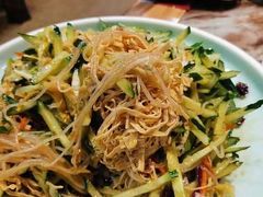 -锅老头海鲜铁锅炖