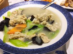 骨汤面筋烩丝瓜-东方饺子王(大屯路店)