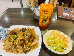 -壹阁胡羊焖饼(特色小吃街店)
