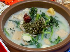-小董哥烤串·爆汁大油边(故宫店)