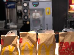 -麦当劳(广州新港东路第二分店)