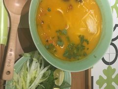 -越弥越南传统美食馆