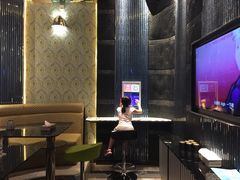 -蓝色派对KTV(聚然广场店)