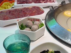 -浪里寻·臻牛养生牛肉火锅(方圆荟店)