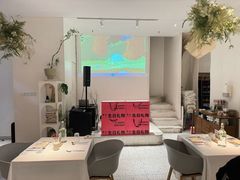 -春树下·树屋花房西餐厅(罍街AS1980店)