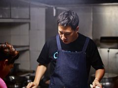 -壹零贰小馆(桂城石啃店)