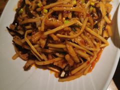 -小三峡食府(西五路店)