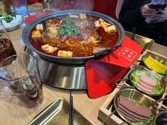 -三顾烤庐·烤鱼·烧烤·龙虾(奉贤店)