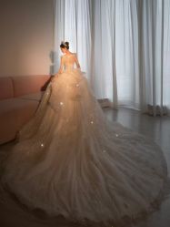 -欣薇婚纱(新源乐汇城店)