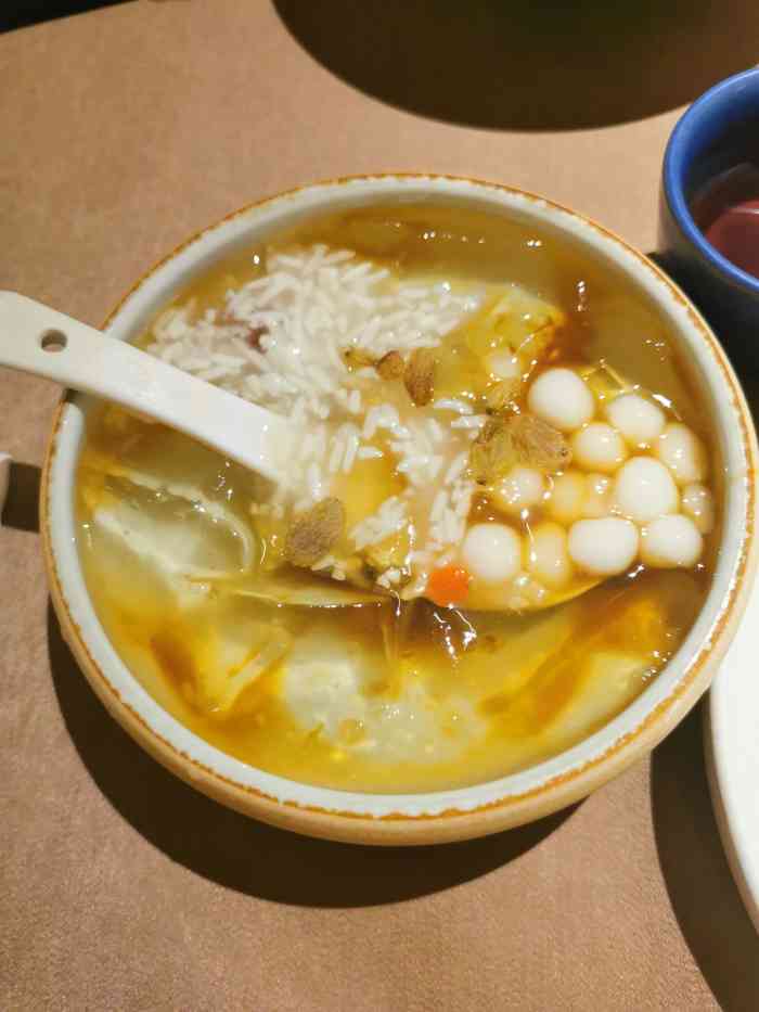 糖水川菜(朝阳大悦城店)-"非常好吃的一家,适合常来.装修设计的有心.