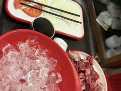 -毛辣果·贵州红酸汤牛肉火锅(西单店)