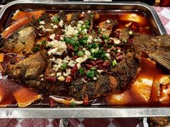 -老街烧烤大排档·地道湖北菜·龙虾馆(汉口火车站店)