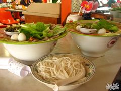 阳光过桥米线-陳生記米线·始于1989(武林店)