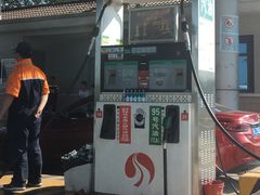 -中国石化东台服务区（沈阳方向）加油站