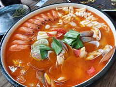 -蚝山·喷汽火山生蚝(前福路店)