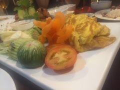 -Neary Khmer Restaurant